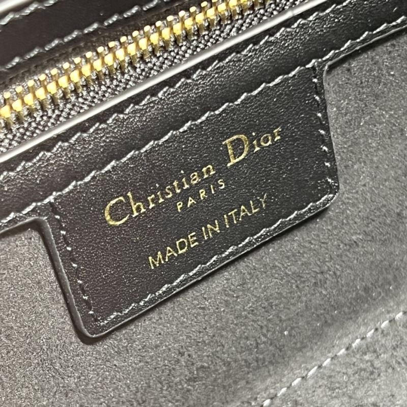 Christian Dior Montaigne Bags